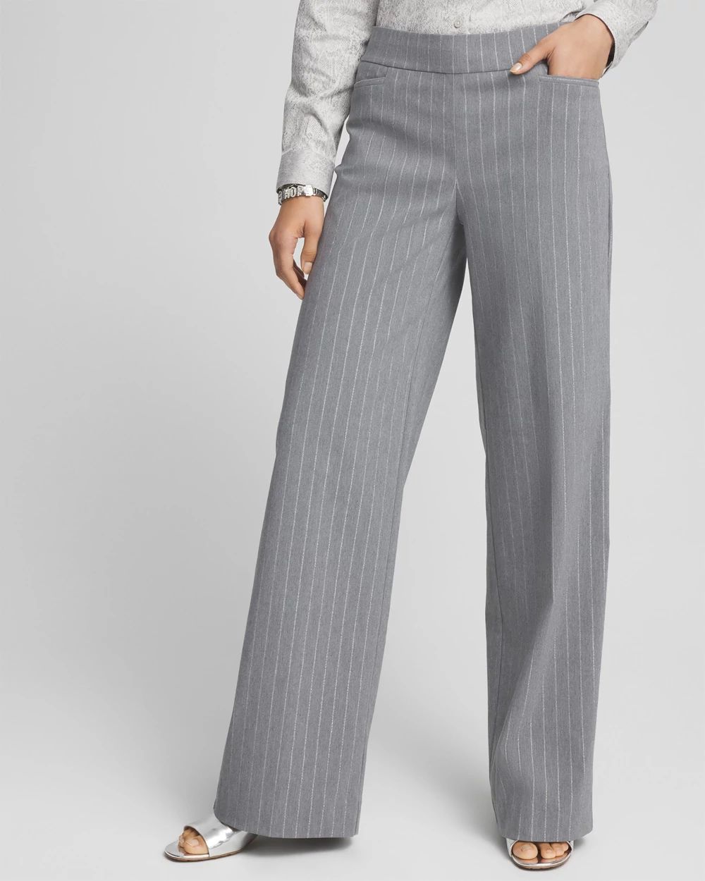 【2024年最新】海外限定の人気アイテム Brigitte Pinstripe Wide Leg Pants | Chico's パンツ